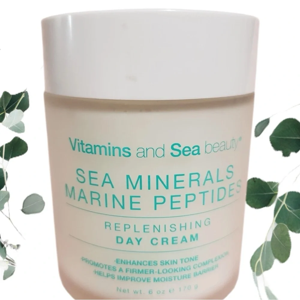 Vitamins And Sea Beauty Marine Peptide Replenishing Cream Firming Moisturizer PC - Picture 3 of 3